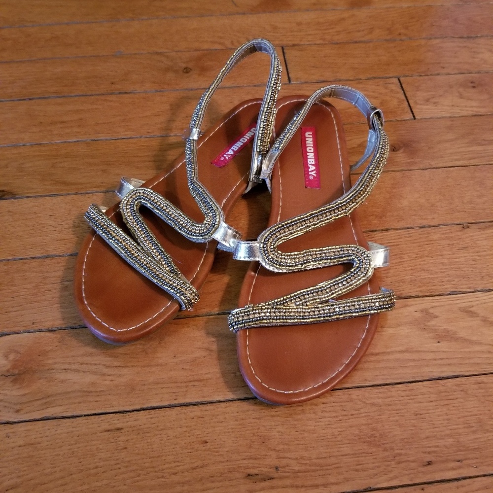 Unionbay Beaded strappy sandals 8